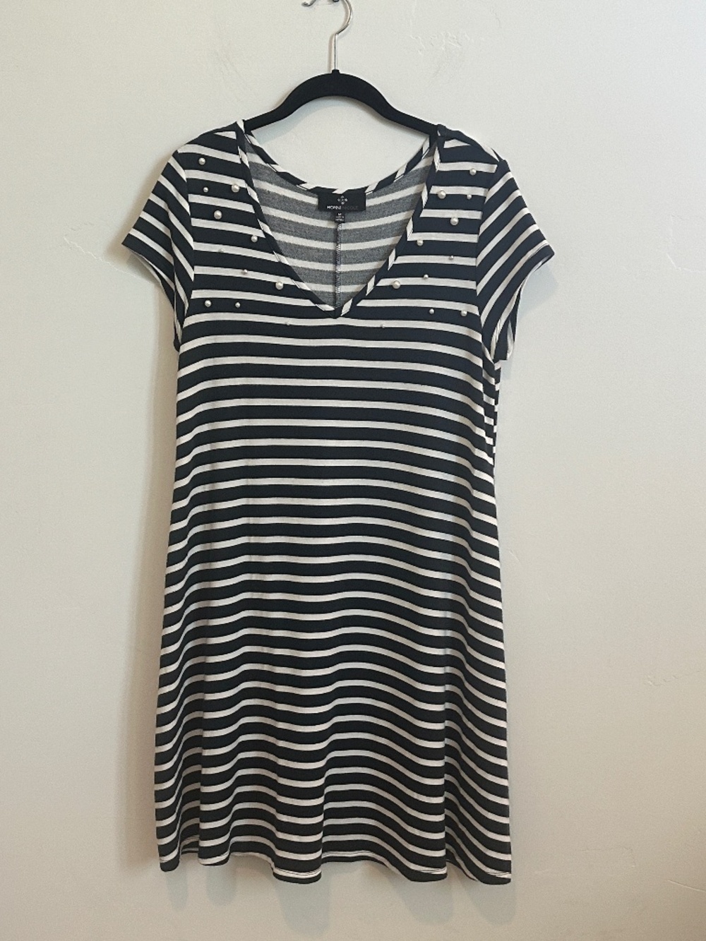 Ronni Nicole Navy & White Striped V-Neck Dress with Pearl Detail - Size Medium